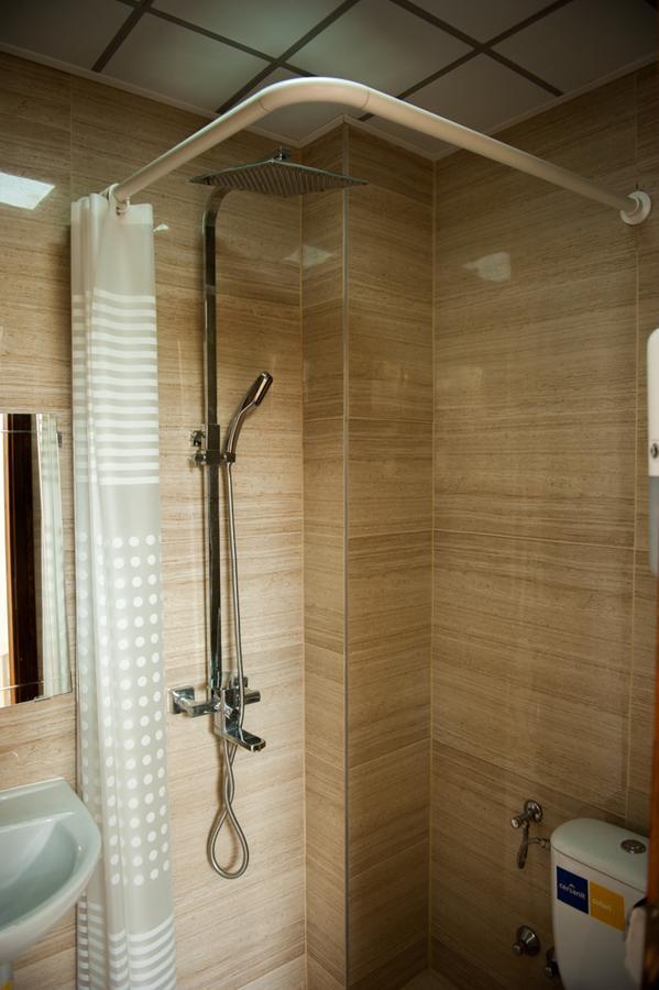 Budapest Garden Hotel Ngoại thất bức ảnh